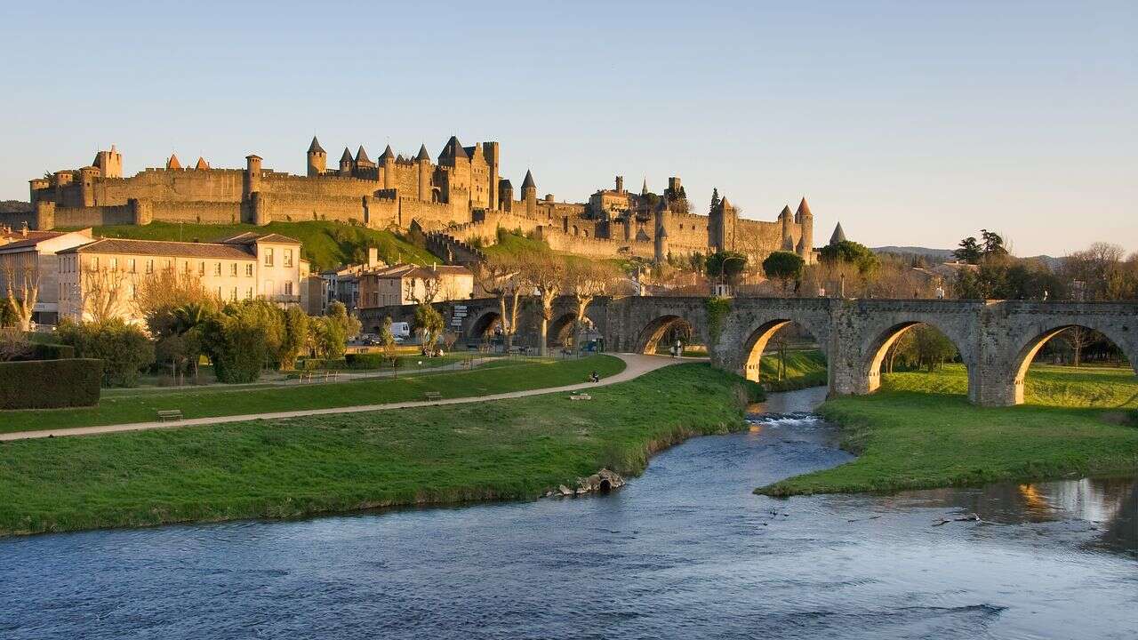 Trop de touristes à Carcassonne ? Que faire aux alentours ?