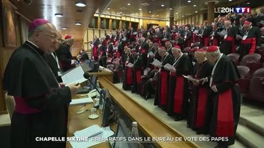 Chapelle Sixtine : préparatifs dans le bureau de vote des papes