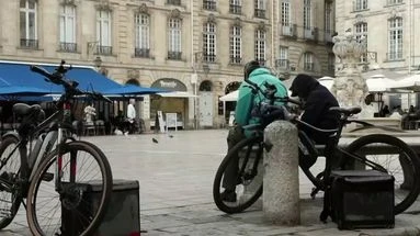 Pouvoir d'achat : des Français qui cumulent plusieurs emplois