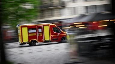 Isère : 2 pompiers blessés, dont un grièvement brûlé, lors du sauvetage d'un homme dans un incendie