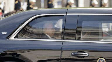 VIDÉO - Joe Biden à Paris : Secret Service, voiture blindée, poches de sang... L'incroyable dispositif de sécurité