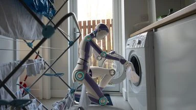 Plier, sécher, repasser… Un robot capable de faire vos corvées ménagères à votre place ?