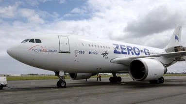 Le frisson de l'impesanteur sans le vide de l'espace : à bord de l'Airbus A310 Zero G de Novespace