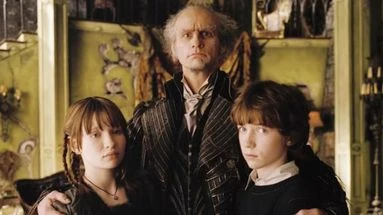 Après le cinéma, la télévision acte la présence d'un responsable des enfants sur les tournages