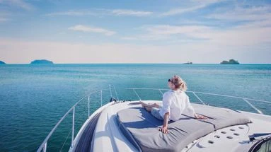 Vacances au bord de l’eau : un permis bateau est-il obligatoire ?