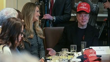 Musk concède que le DOGE est très loin de l'objectif de 2.000 milliards de dépenses fédérales en moins