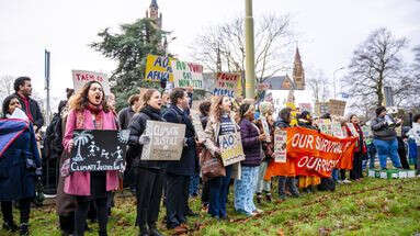 Des audiences inédites sur le climat : qu'est-ce qui se joue vraiment devant la Cour internationale de Justice ?