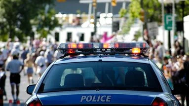 États-Unis : chasse à l'homme en cours après le meurtre d'une élue locale du Minnesota