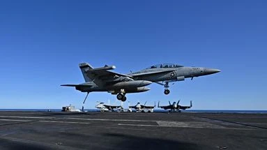 Trump va-t-il frapper des installations militaires du Venezuela ?