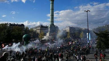 Mobilisation du 1er octobre : 170.000 manifestants selon la CGT, 95.000 selon l'Intérieur