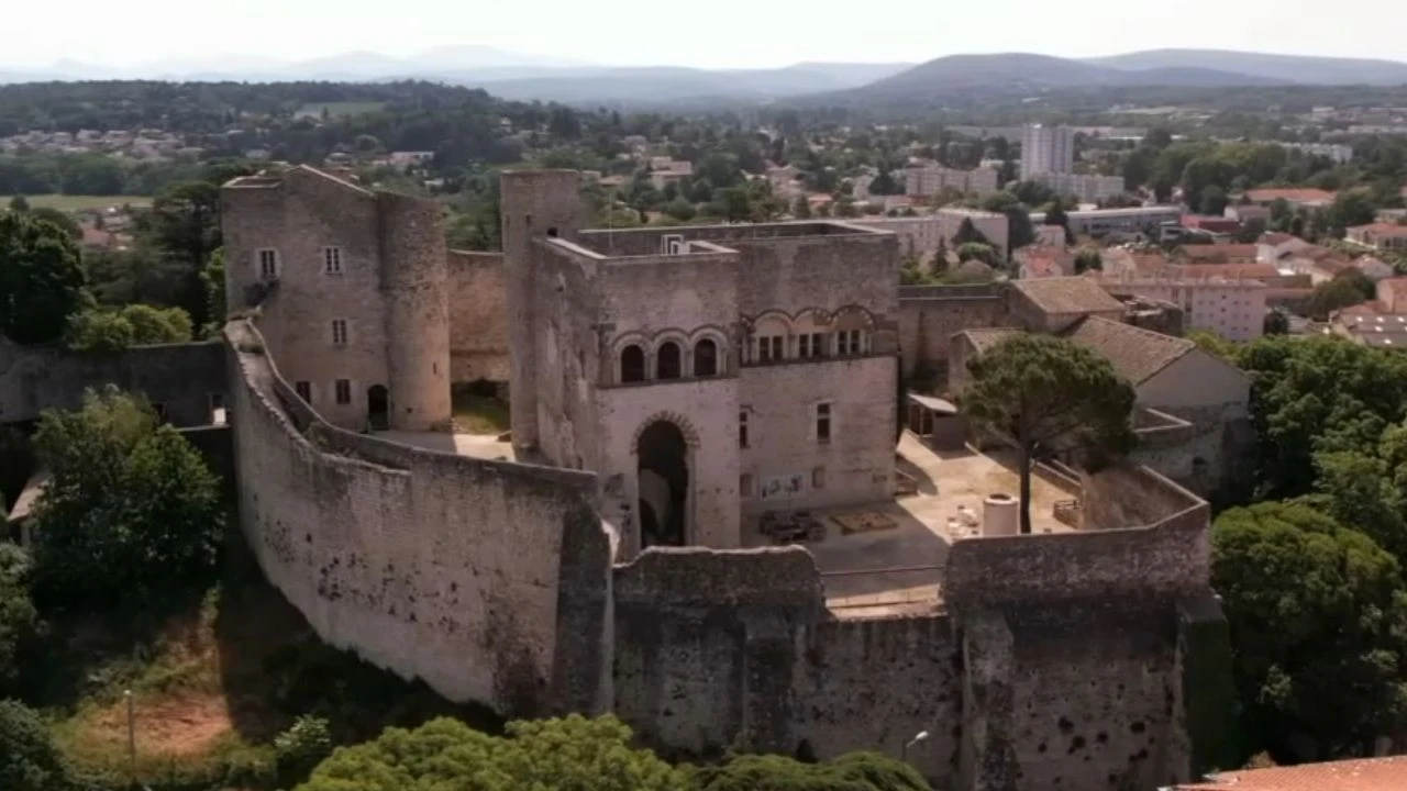 REPORTAGE - Sur la route du soleil, les bienfaits d'une pause (sucrée) à Montélimar