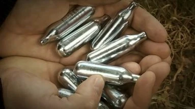 Une minute d'euphorie pour des dégâts irréversibles : les effets très sérieux du 