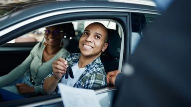 Attention à ces pratiques abusives si vous louez une voiture cet été