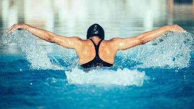 Natation : voici la nage idéale pour muscler au maximum son corps