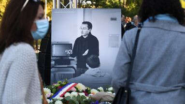 Hommage à Samuel Paty et Dominique Bernard : minute de silence le 14 octobre dans les collèges et lycées