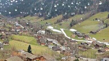 Des camions remplis de neige ? La polémique qui agite (encore) la Haute-Savoie