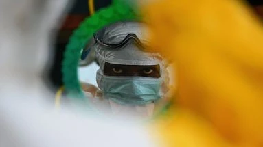 Ebola : l'épidémie déclarée en RDC se propage à l'Ouganda avec un décès