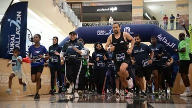 Avec 50°C à Dubaï, des courses organisées sous la clim' des centres commerciaux