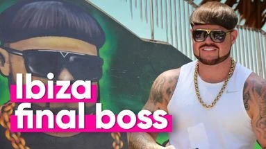 L'histoire folle de ce clubber devenu star (très bankable) en... une vidéo.