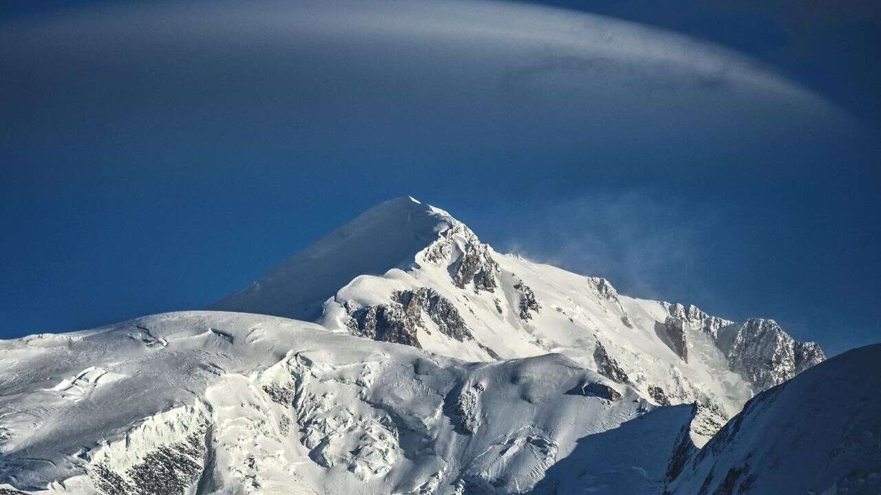 Nouvelle hauteur du Mont blanc : les explications d'un glaciologue sur son 