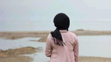 Le port du voile interdit aux moins de 15 ans ? 90% des adhérents de Renaissance approuvent