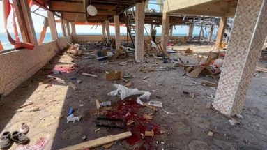 Frappes israéliennes sur un café à Gaza : 
