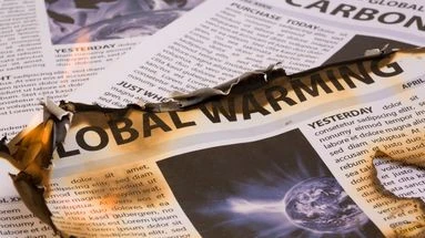 Désinformer pour mieux déstabiliser : pourquoi les États-Unis et la Russie visent l'Europe sur le climat
