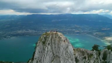 Sophrologie en montagne, réalité virtuelle : découvrez ces techniques pour tenter de vaincre le vertige