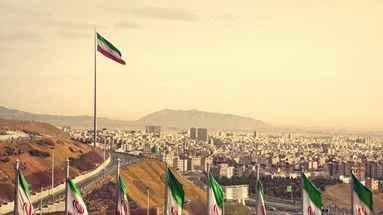 EN DIRECT - Moyen-Orient : les États-Unis ont frappé des radars et sites de contrôle de drones en Iran