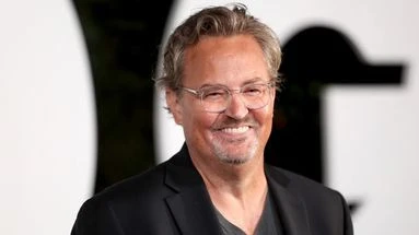Mort de l'acteur Matthew Perry : le principal médecin poursuivi va plaider coupable