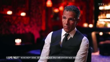 Son enfance dans une famille adoptive, sa tchatche quand il était vendeur aux Puces... Roschdy Zem se dévoile dans Sept à Huit