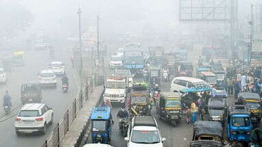 Pollution monstre en Inde : une partie du pays enveloppée dans un impressionnant brouillard toxique