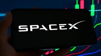Après Anthropic, SpaceX signe un mégacontrat avec Google et soigne sa future entrée en Bourse
