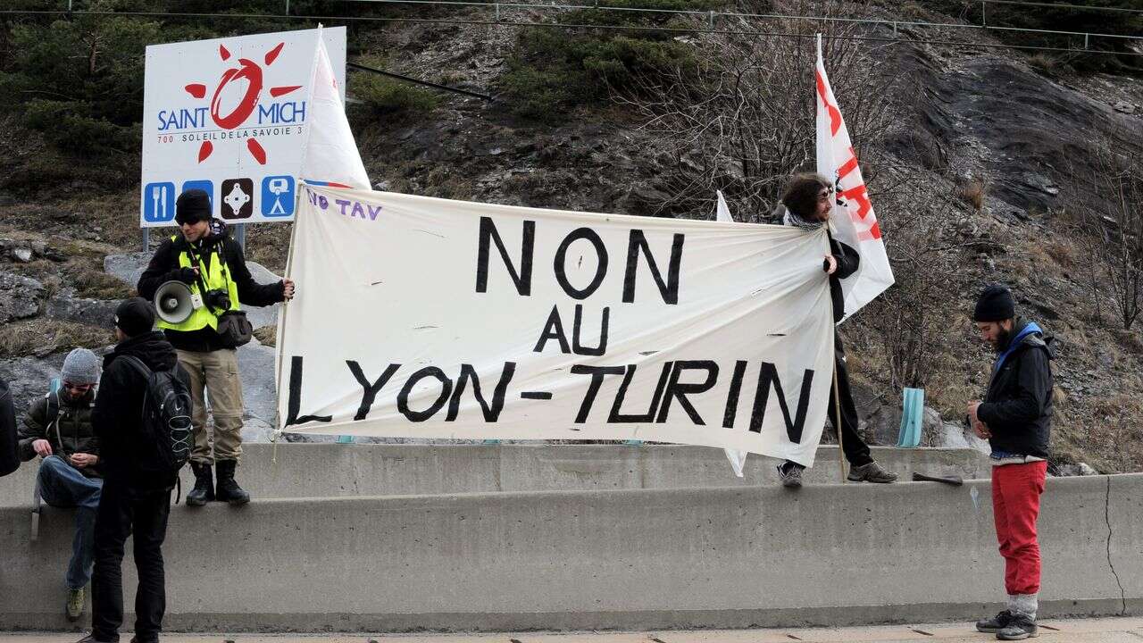 Ligne Lyon-Turin : pourquoi ce projet ferroviaire controversé divise-t-il autant ?