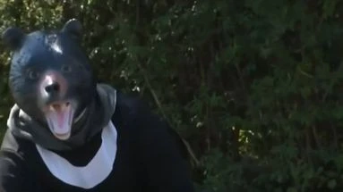 Attaques d'ours au Japon : la police organise un exercice insolite montrant comment faire fuir l'animal