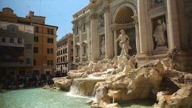 1,4 million d'euros récoltés en 2023 : que deviennent les pièces de la fontaine de Trevi à Rome ?