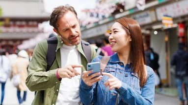 ChatGPT et les réseaux sociaux vont-ils éclipser les guides touristiques traditionnels ?
