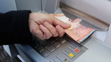 Banques : le compte courant rémunéré, un service encore peu proposé en France