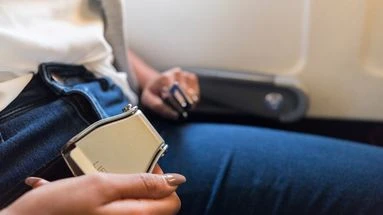 Que risquez-vous si vous utilisez cette méthode virale sur TikTok en avion ?