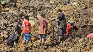 REPORTAGE - Papouasie-Nouvelle-Guinée : comment un pan de montagne a enseveli un village de mineurs