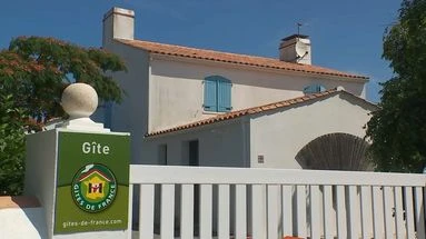 Cyberattaques contre des géants du tourisme en France : pourquoi les pirates en veulent aux données des vacanciers