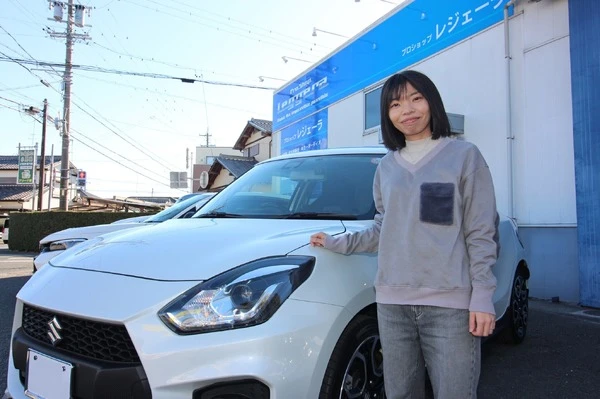 音に恋した静香さん、スイフトスポーツで手に入れた“聴きたかった音”とは？［car audio newcomer］by レジェーラ　前編