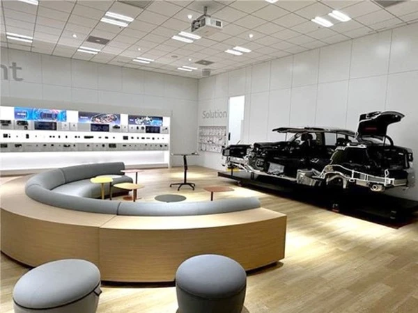 村田製作所、横浜の車載ソリューション展示施設をリニューアル