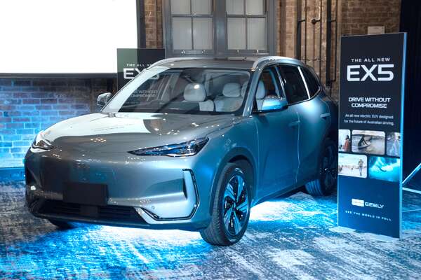 中国吉利、豪州・NZ市場に本格参入…新型EV『EX5』を2025年発売へ