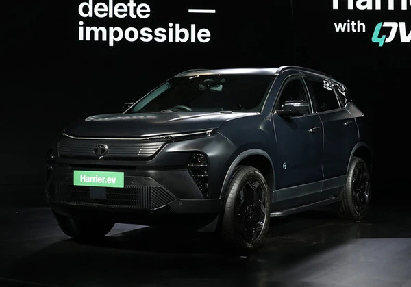 インド最速SUV『ハリアー.ev』、タタモーターズが生産開始