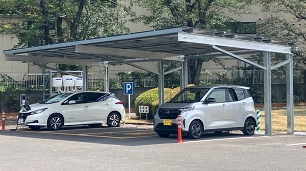 ソーラーカーポート＋EV充電器、コスモ石油中央研究所に設置…東洋エンジニアリング