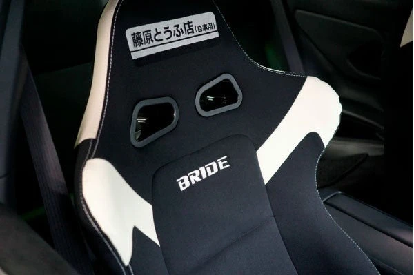 ブリッド、頭文字D30周年記念イベント「FUJI 86/BRZ STYLE 2025」に出展…限定シート販売へ