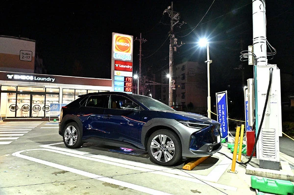 EVが気になるけれど、自宅充電が無い状態で購入したらどうなるの？