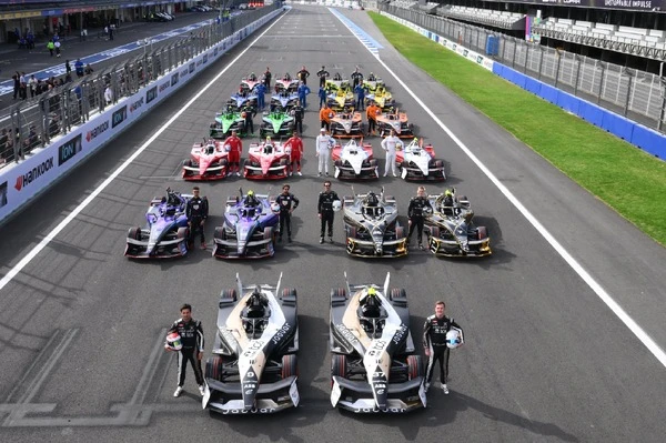 フォーミュラE、BSIネットゼロ認証を取得…スポーツとして世界初
