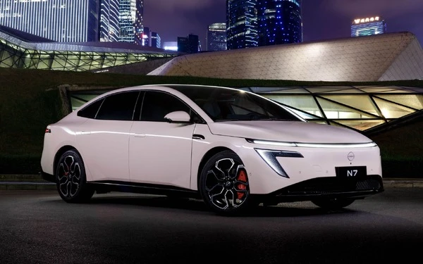 日産の新型EVセダン『N7』の詳細発表、航続は635kmに…上海モーターショー2025